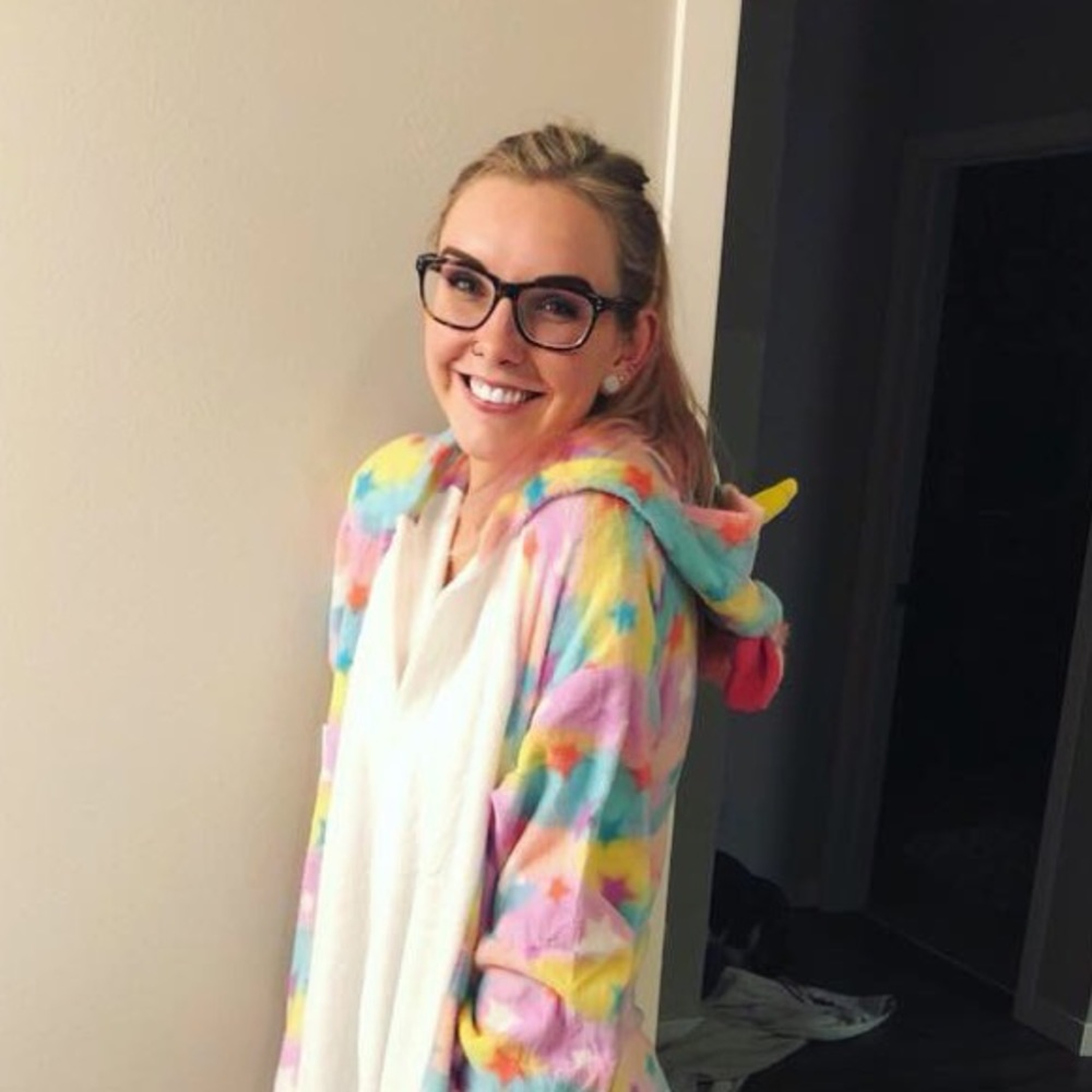 Meet your Posher, Haley